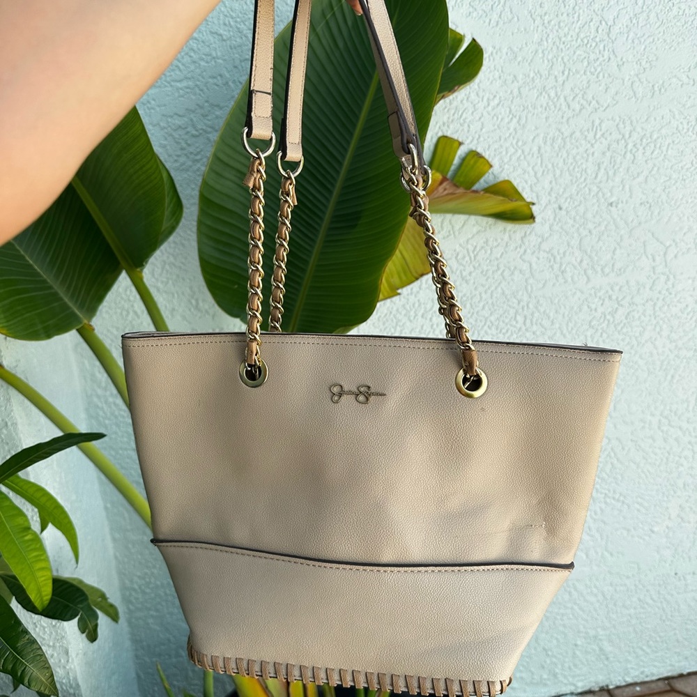 Jessica Simpson purse